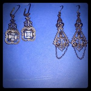 ✅ *Select jewelry: 5 for $25* Two pair Earrings